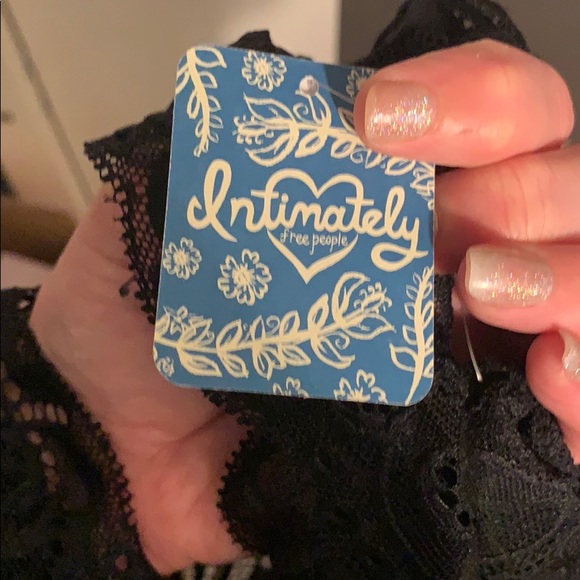 Bralette - Picture 10 of 12